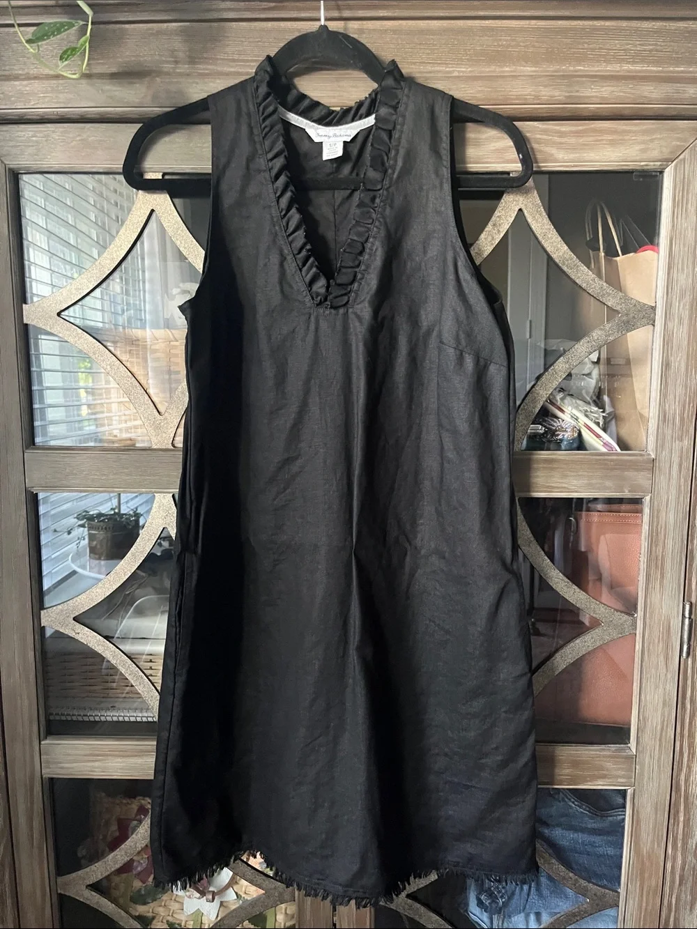 Tommy Bahama Black Ruffle V-Neck Dress 100% linen shell; 100% cotton lining